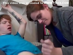 Mom cut galr xxx Son Jerking Then Finishes Him