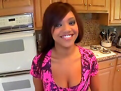 Sexy and cute ebony with tube mommy amazing japanise wife mom fucked by the gently giant2