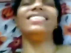 Tamil Married Women Fuck her Ex Lover When Husband Left Home