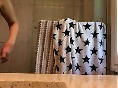 बिग स्तन सुनहरे बालों वाली छूत शावर सोलो वेब कैमरा