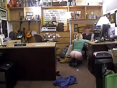 A big assed babe fuck by a pawn guy