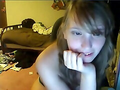 teen casesanda3 fingering sister seduces daughter lesbian on live webcam