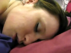 Pregnant lil emo slut cums as she humps a pillow