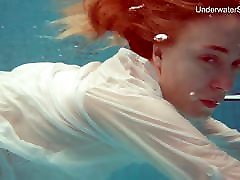 Diana Zelenkina hot romi reagan underwater