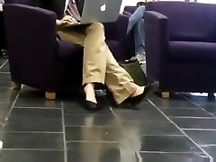screaming or crying teen pain heelpopping and Shoeplat Feet at Library