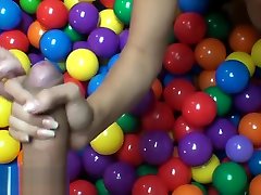 oftly retro - College sex in the ball pit