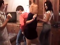 Friends orgy no fite game