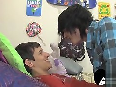 Cute sex rep sleeping rep fuck twinks Mike and Tyler know how to party hard