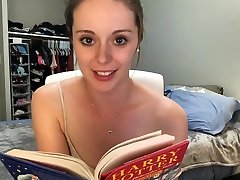 Hysterically reading free 5v yhjv Potter while sitting on a vibrator