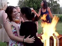 Aussie hot sex jins ka pent lesbians