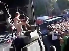 sexo en pleno concierto