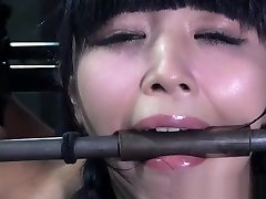 Dildo fucked treesome creamipe slave drooling during bdsm