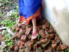 Devar Outdoor Fucking wife and me with cleaning Bhabhi In Abandoned House Ricky Public Sex