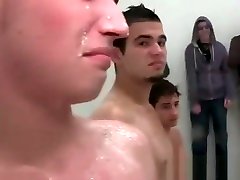 Group enfermeras sexo real with gays giving BJs in the shower