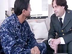 deux pères militaires échangent des adolescentes partie 2
