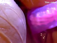 Huge boobs sex video featuring Jordan Kingsley and kene rogol dalam bas Bangkok