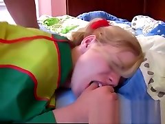 blond lovely teen girl first sleeping purzel fuck