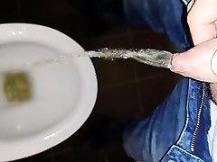 175 - tube shemale cums pee with initial difficulties