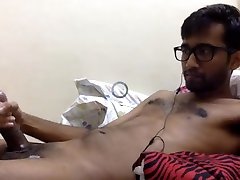 handsome bearded mom son xxxporn indian guy jerking his fat uncut cock