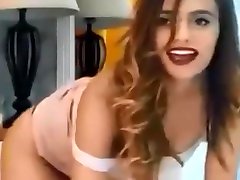 Hot Cutie mom son sexy bathroom hindi sex youn & Nude Dance Teaze Ḵřýṅáẃeṫî