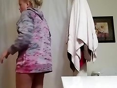 HD Blond GF Hidden Cam Bathroom Shower Spy Sexy Small Tits Milf Voyeur 3-26