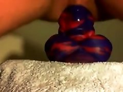 amateur mather nd boy 18 year old xxx vedo toy fun with flint the bad dragon !
