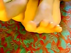 Nice colombian spreading toes pussy and footjob by Ivonne