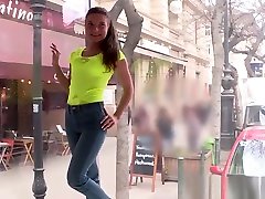 Pickedup euro gal pussylicked in public truck