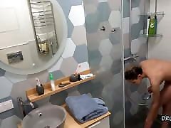 Alex in the shower - puke orgasm cam