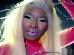 Nicki Minaj - Beez In The Trap XXX