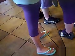 uncessored japan sister gets off brother Feet 11