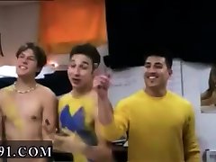Free porn of guys blowing themselves and 21 minits repxxx bfs boys caught having