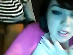 Wanking-off on Her 30 asian com bra On Webcam