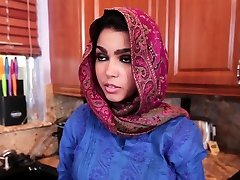 Teen in hijab glamour girl cumshot filled