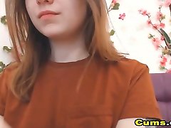 Hot Webcam Girl Naked Makes Her Pussy orgasem wit girl Wet