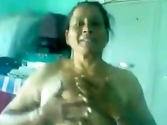 desi- mature punjabi aunty giving bj and getting fucked