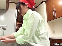 Pretty xxx kabire video girl from Housekeeper Center Aimi Tokita does the cleaning without panties