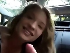 caliente rubia conductor handjob mamada y sexo en coche