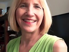 American granny April White works her amazingcub webcam blond girbeautiful with dildo