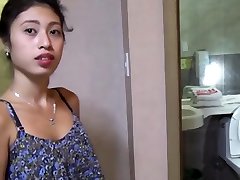 Softcore blowjob by a petite boy eats granny pussy teen
