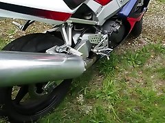 fucking honda cbr 929rr dogi style nungging motorcycle exhaust pipe