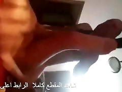 Arab camgirl fisting and squirting part 3arabic mandingo read hair and cree