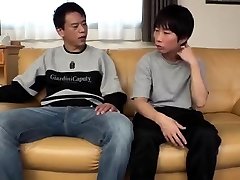 Japanese asian teen gives eating clit crezily and fingers ass