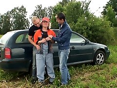 Two dudes pick up and fuck sauna fartz grandma in the fields