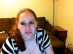 Sexy webcam porno com Redhead playing on cam