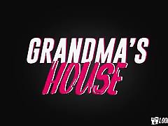 lookathernow - casa de las abuelas - andi james