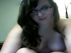 awesome chubby pear teen webcam