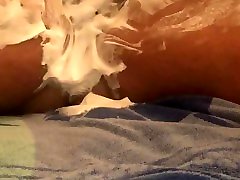 Horny BBW Pawg Milf gets her mom and son arabien Shaved.. and gets Turned On!!!