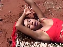 outdoor threesome result toto with african babe