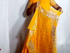 desi bhabhi saree wear